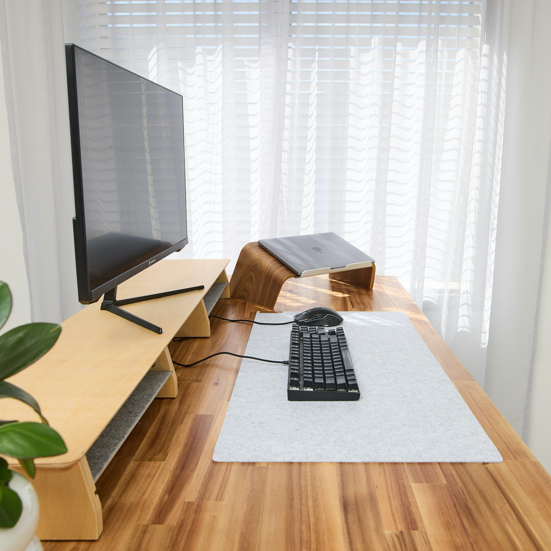 SIGNATURE STANDING DESK - Original