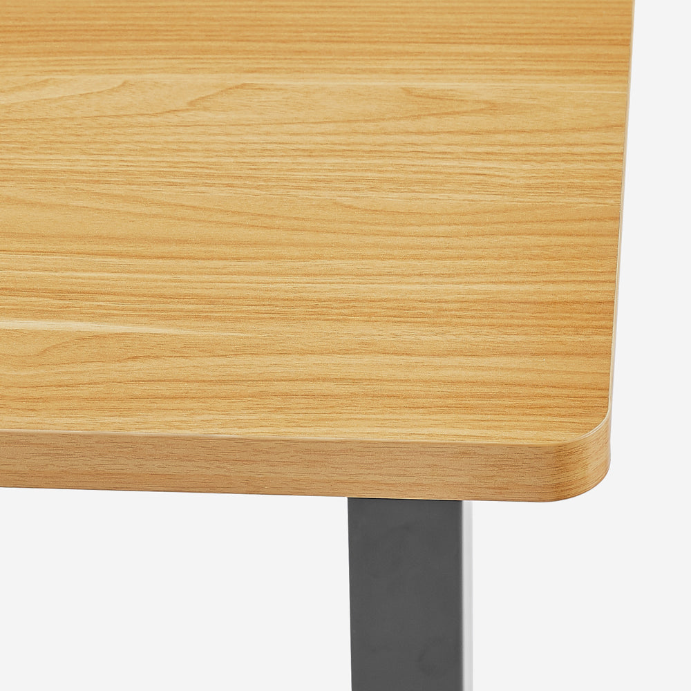 SIGNATURE STANDING DESK - Scalloped